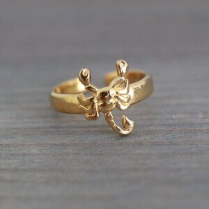 Scorpion Style Cuff Ring 18k Gold Plated Stainless Steel